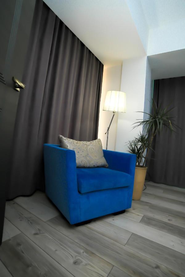 Astra Hotel Almaty Bagian luar foto