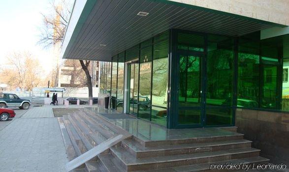 Astra Hotel Almaty Bagian luar foto
